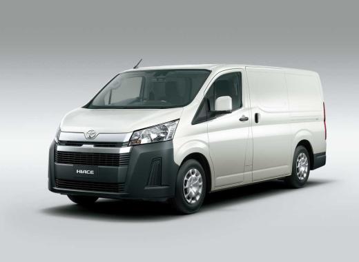 Toyota Hiace (12-14 Passengers)